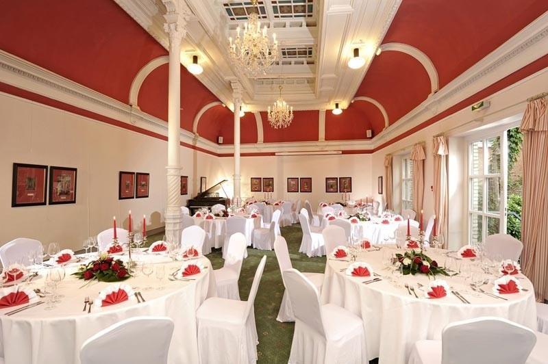 Palais Esplanade Hamburg - Adults Only Hotell Restaurang bild