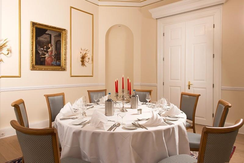 Palais Esplanade Hamburg - Adults Only Hotell Restaurang bild
